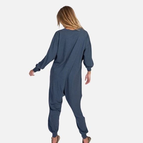 Natural Life Johnny Jumpsuit Sage Green - Picture 5 of 5